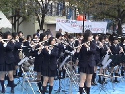 都立竹台高校生徒の地域まつり文化交流