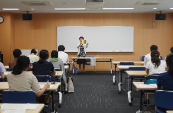 食育指導研修の様子