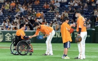 世界王者からのエール（都立南多摩中等教育学校）