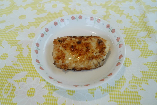 サワラの香味焼きの調理風景