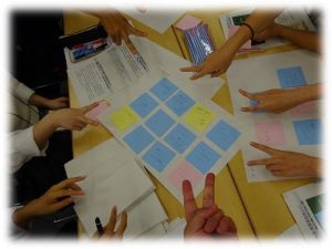 グループディスカッションでの意見交換の写真