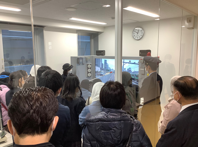 JR東日本にて運転シミュレーター体験 Driving simulator experience at JR East