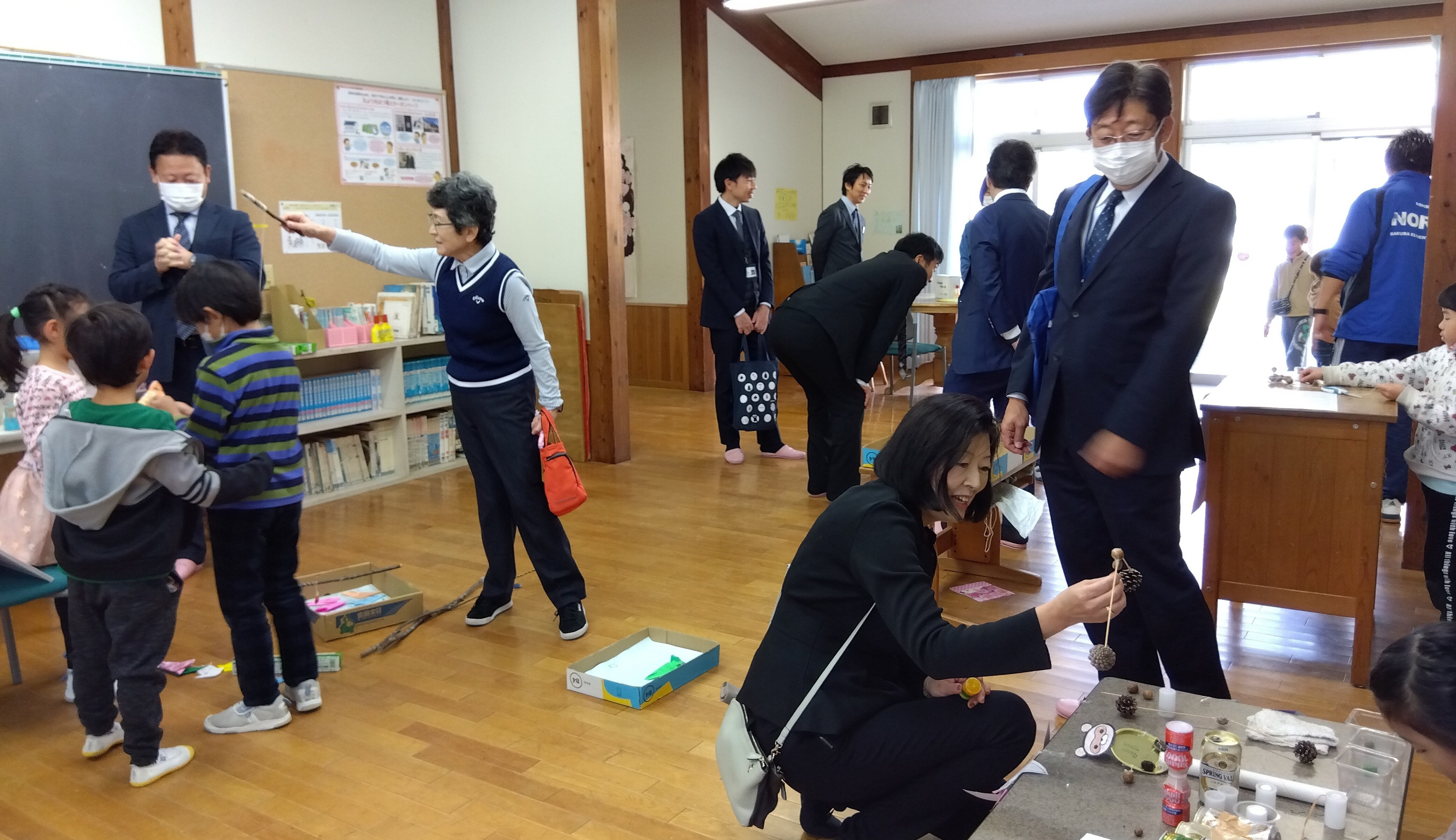 さくら小学校視察02
