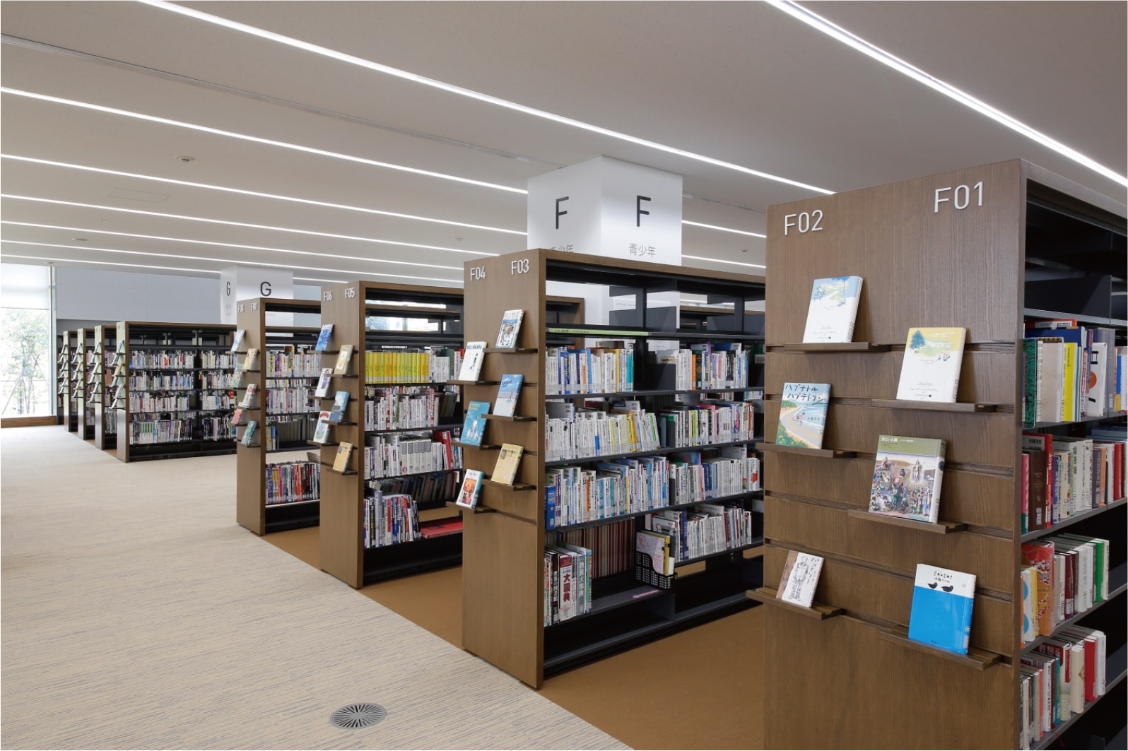 図書館内写真