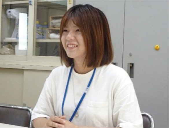 写真：市立中学校 学校生活支援員