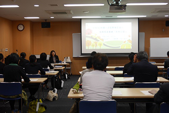 写真：講演会1