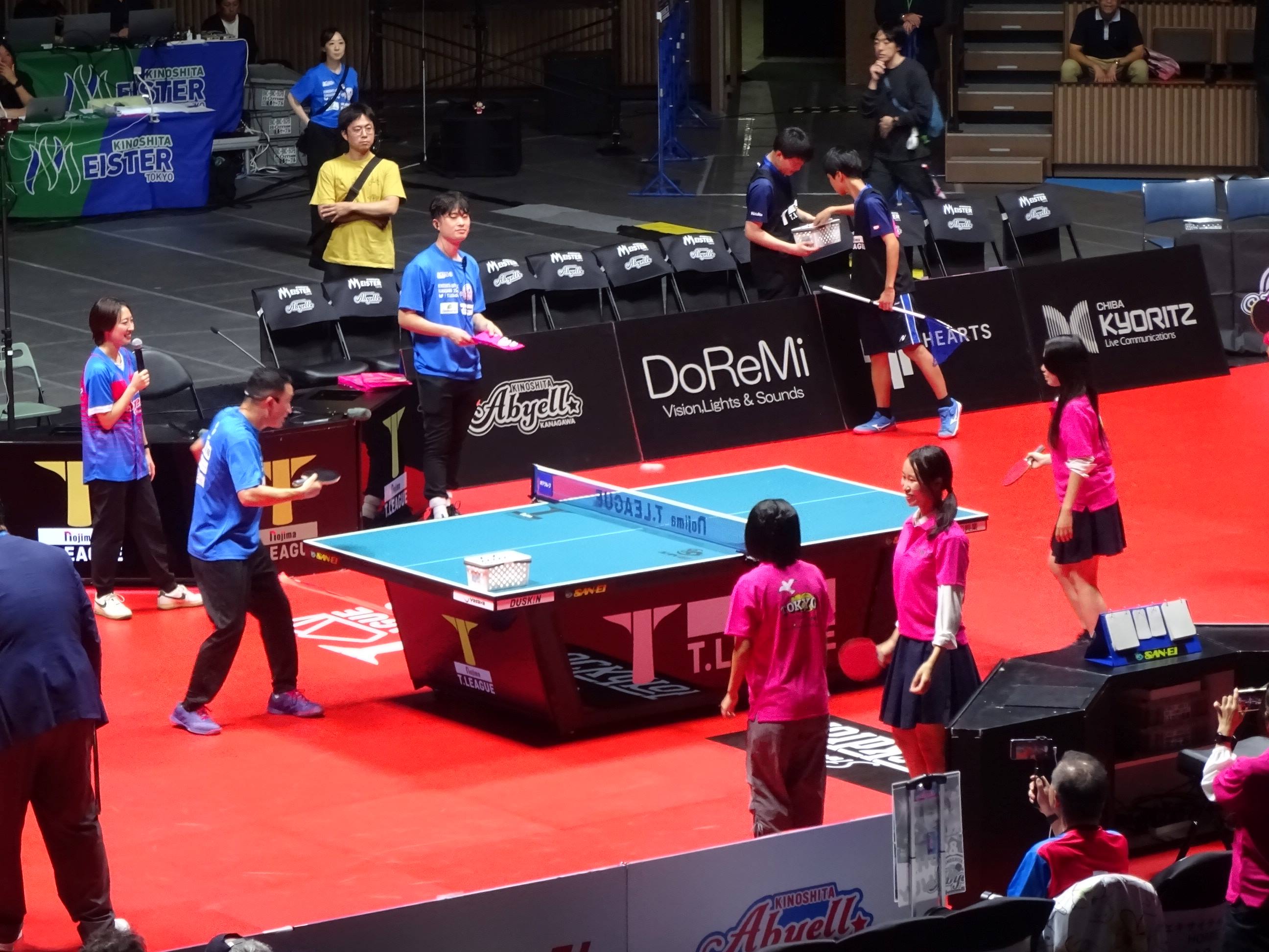 サーブ体験の写真