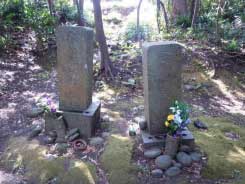 徳島藩士の墓