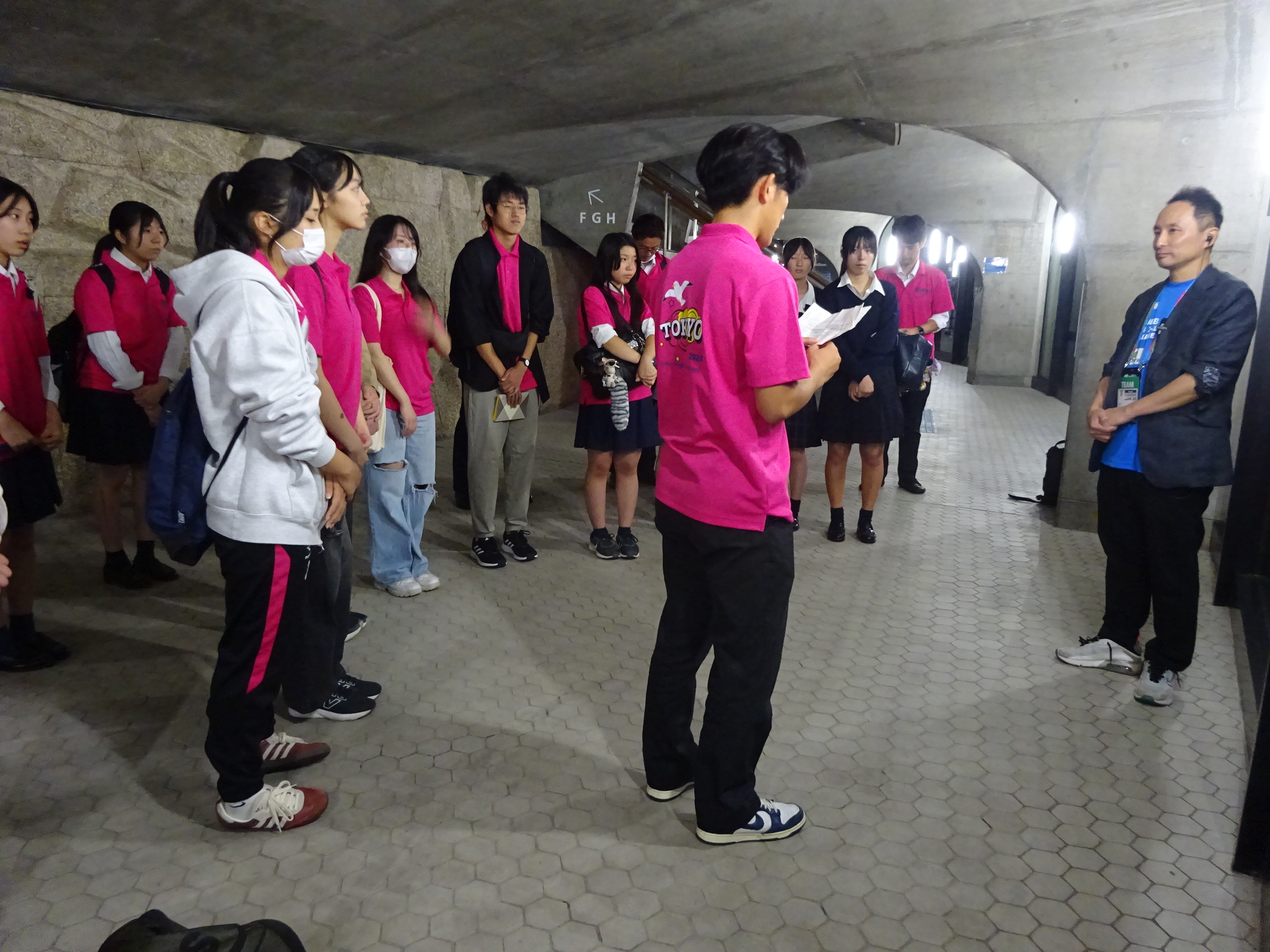 スポーツイベント委員長による挨拶の写真